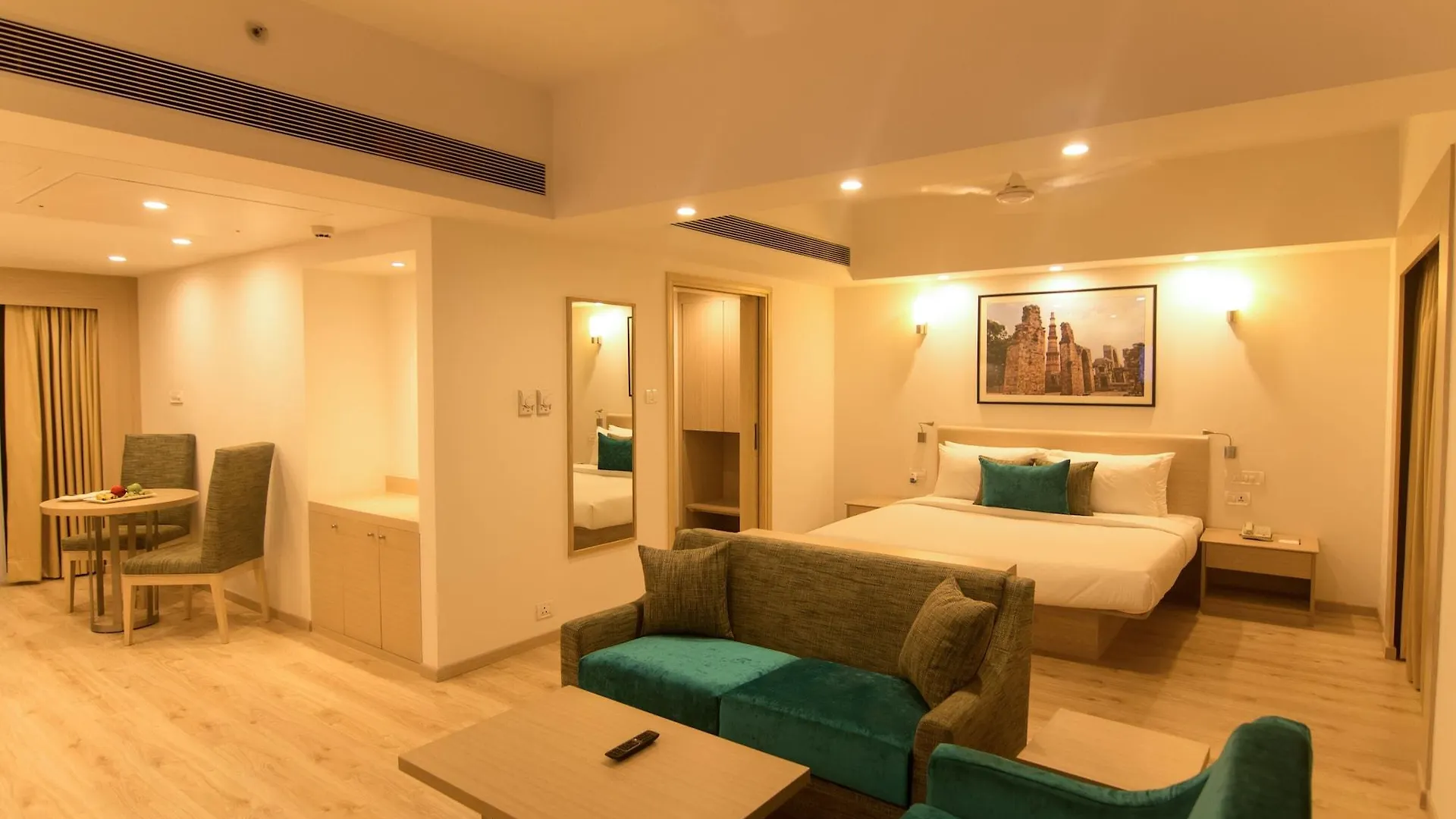 Red Fox By Lemon Tree Hotels, Sector 60, Gurugram Gurgáon 3*,  Indie