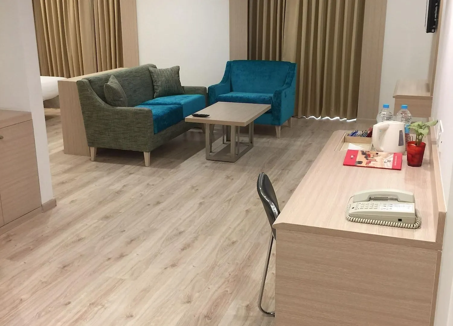 Red Fox By Lemon Tree Hotels, Sector 60, Gurugram Gurgáon Hotel