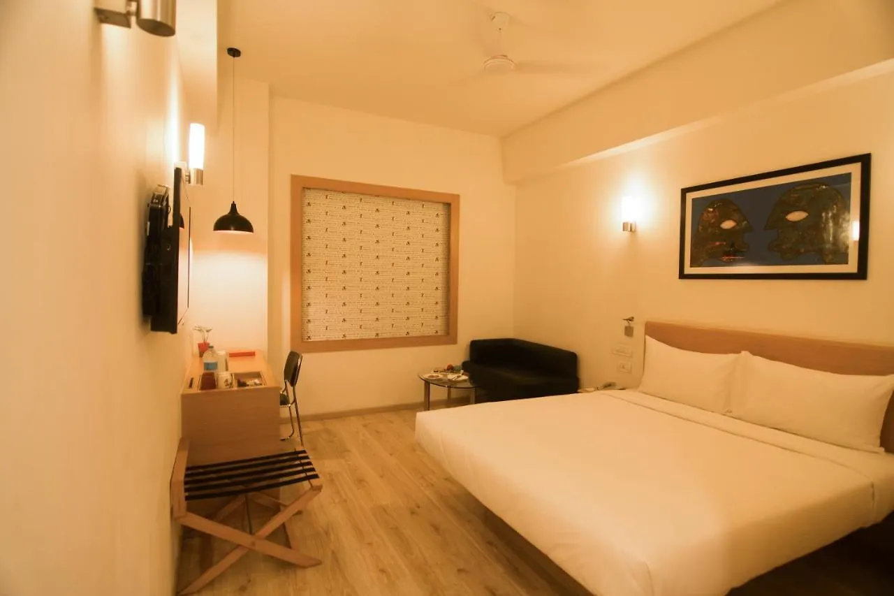 Hotel Red Fox By Lemon Tree Hotels, Sector 60, Gurugram Gurgáon